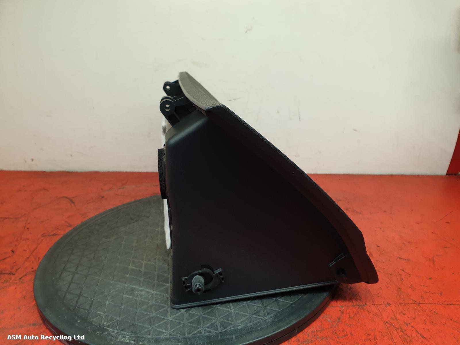 View Auto part Glove Box Hyundai Ix35 2012
