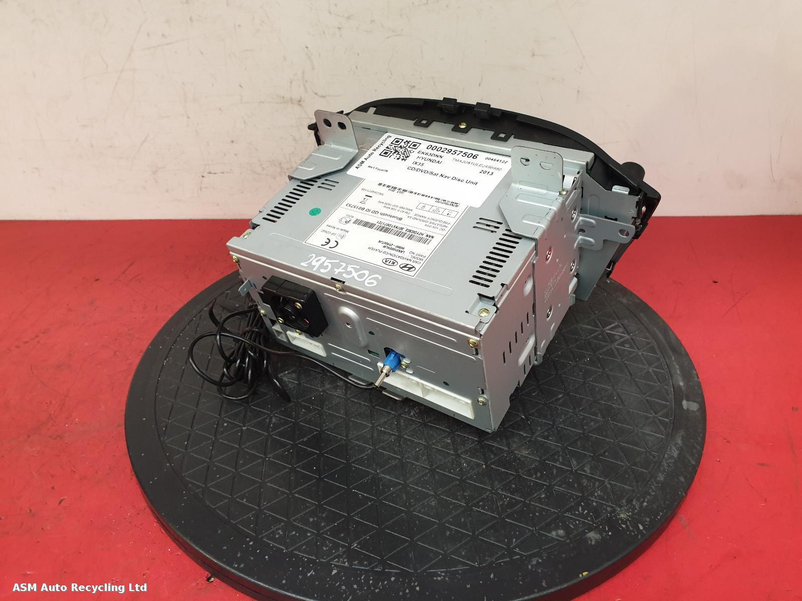 View Auto part CD Changer Hyundai Ix35 2013