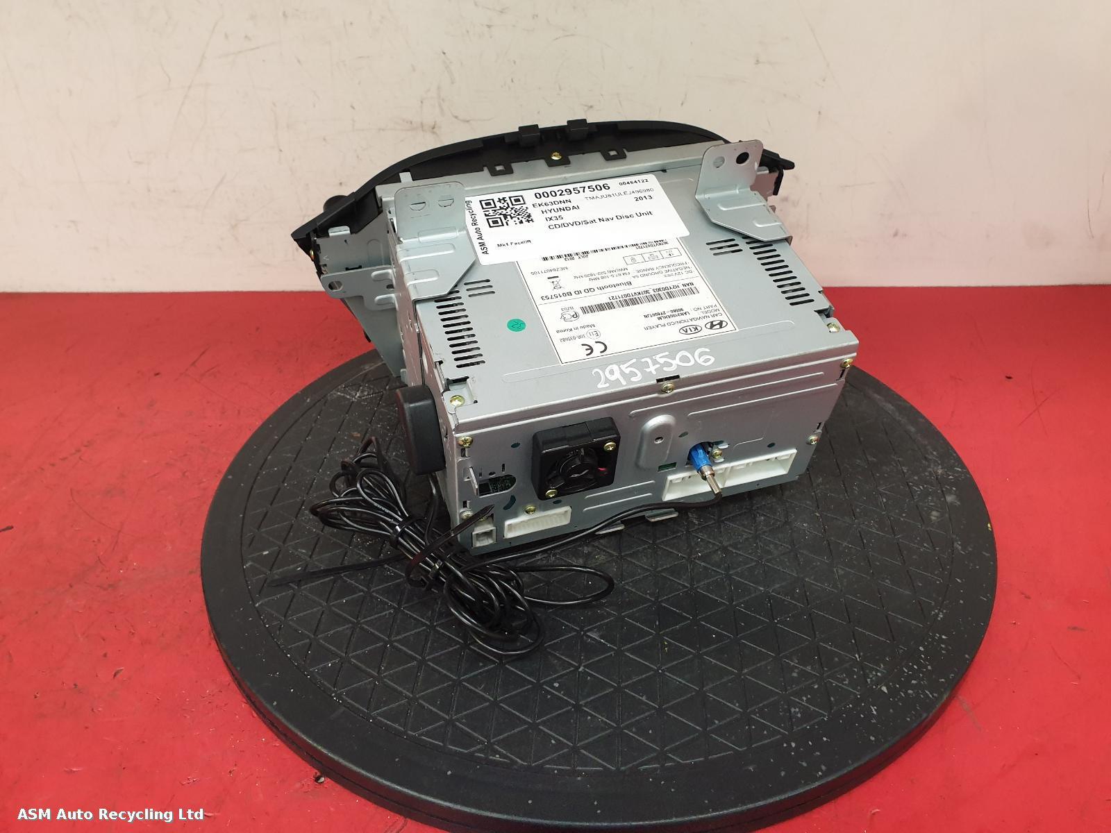 View Auto part CD Changer Hyundai Ix35 2013