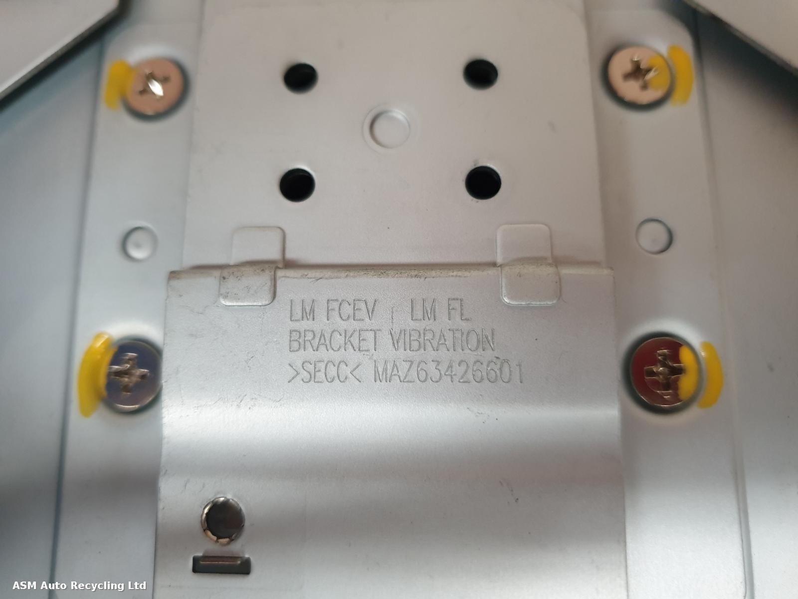 View Auto part CD Changer Hyundai Ix35 2013