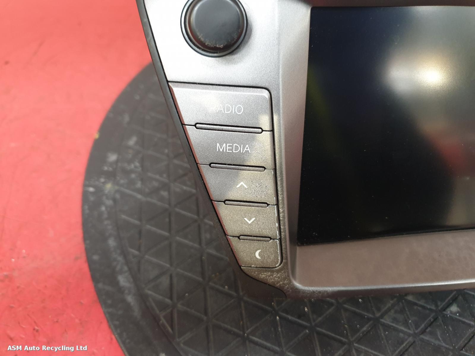 View Auto part CD Changer Hyundai Ix35 2013