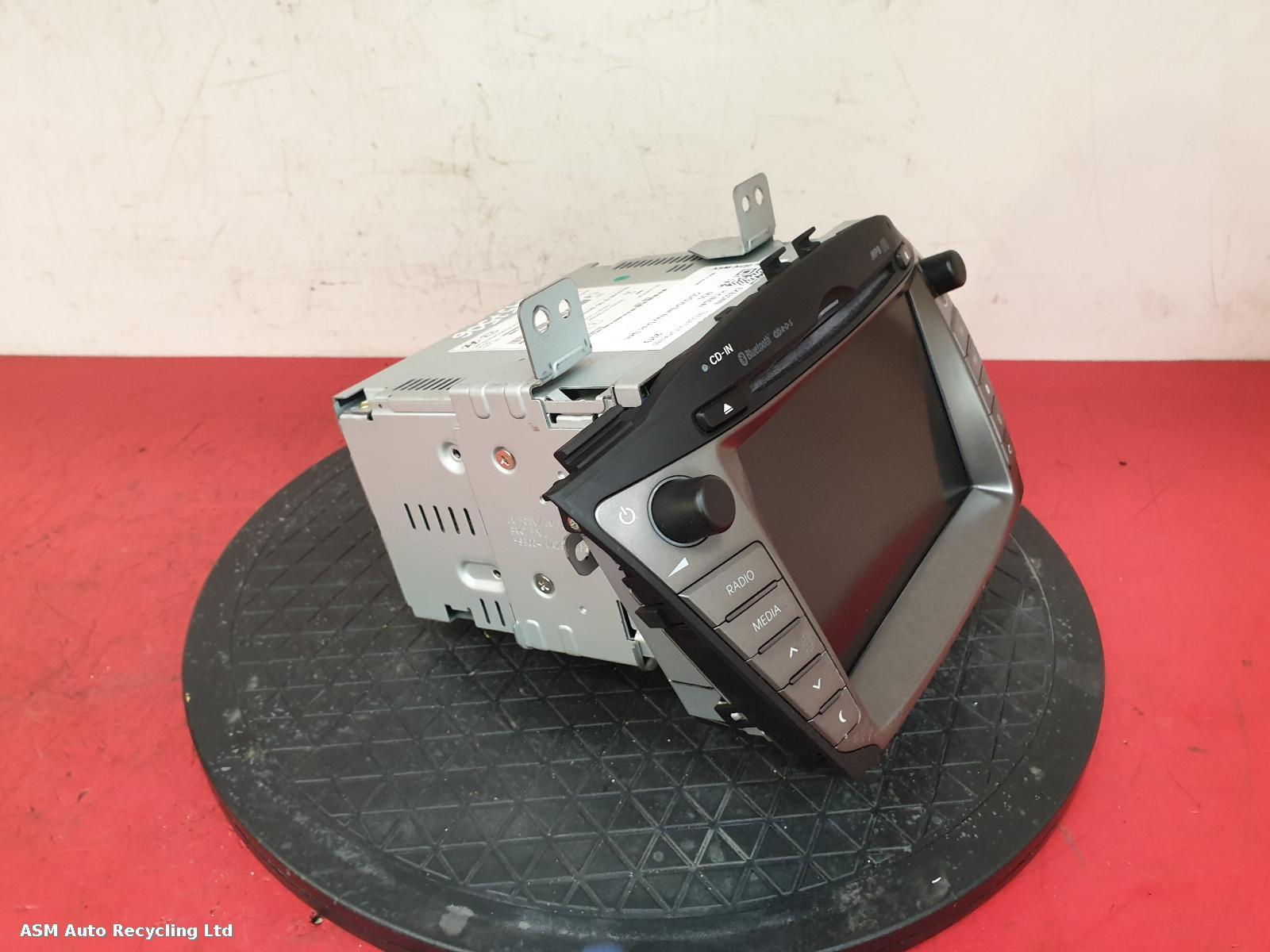 View Auto part CD Changer Hyundai Ix35 2013