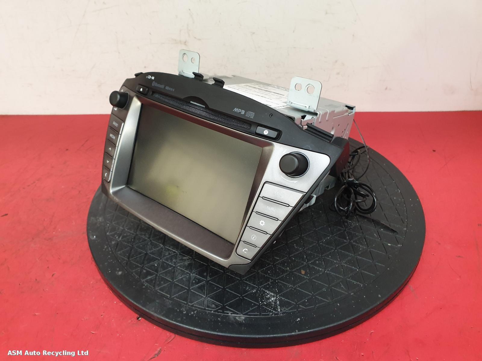 View Auto part CD Changer Hyundai Ix35 2013