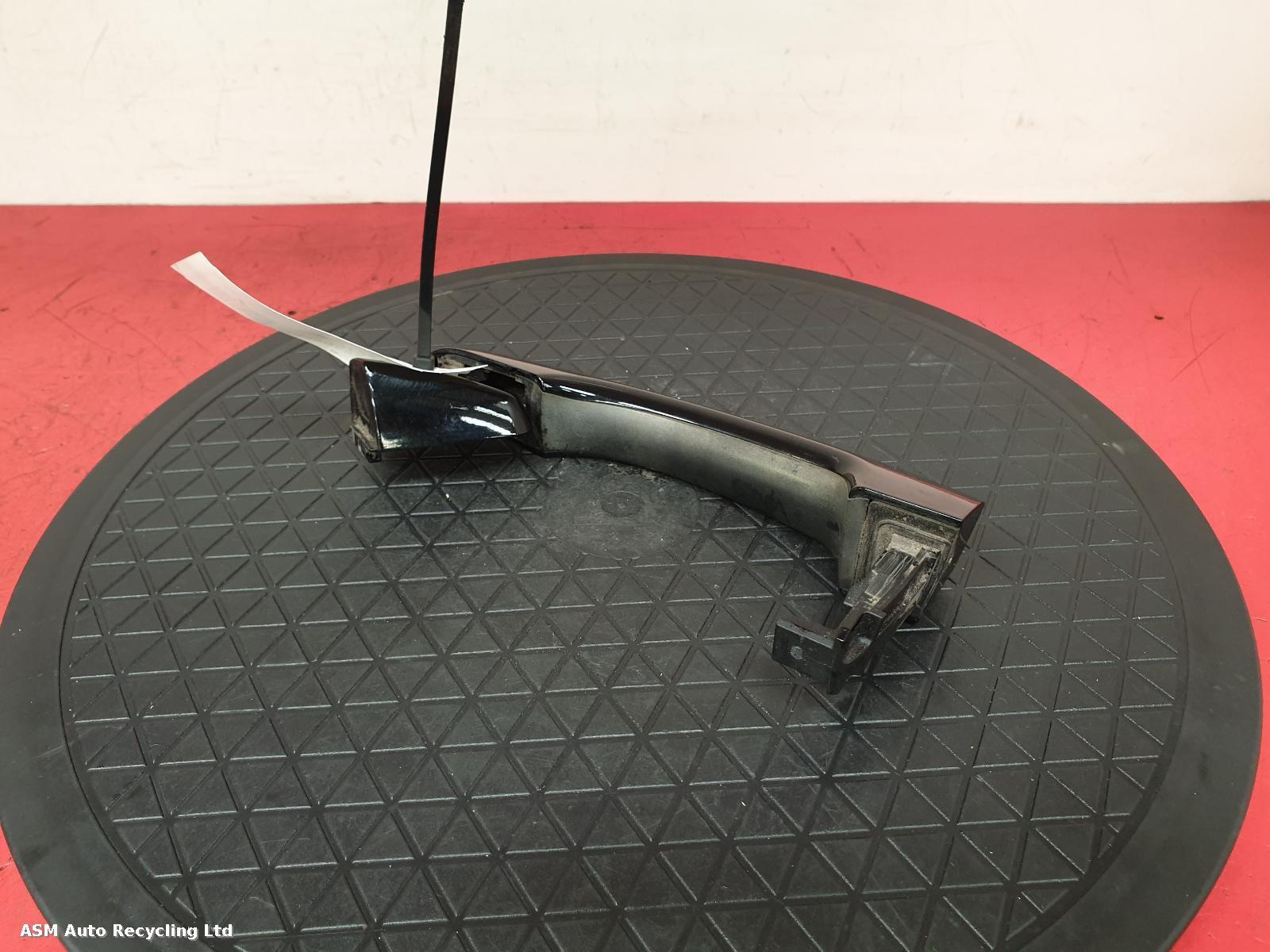 View Auto part Door Handle Hyundai Tucson 2016