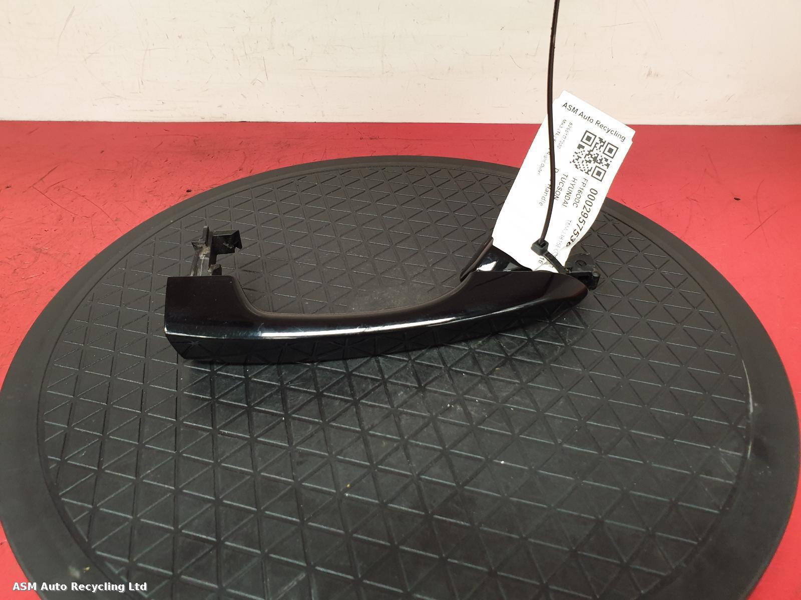 View Auto part Door Handle Hyundai Tucson 2016
