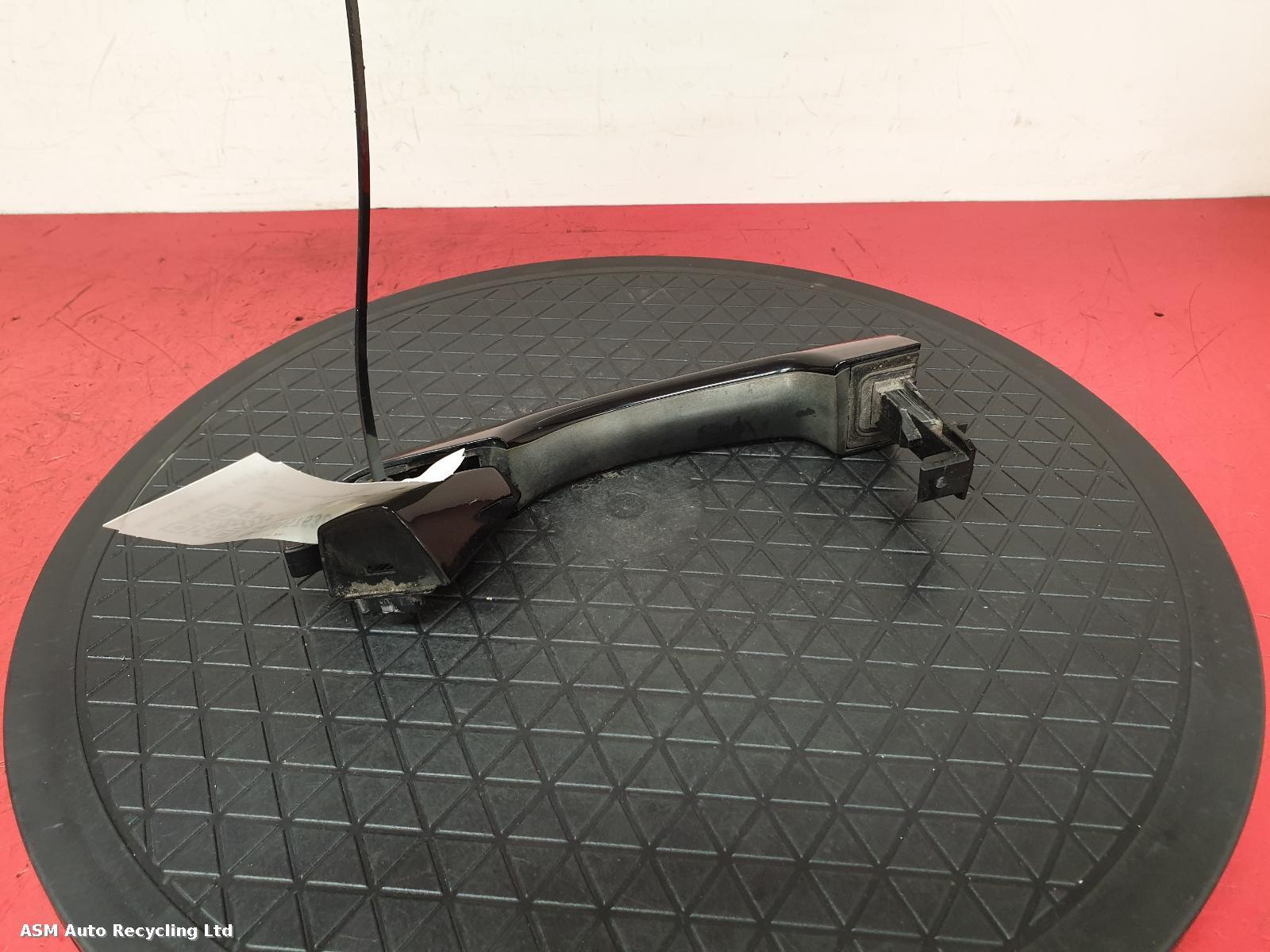 View Auto part Door Handle Hyundai Tucson 2016