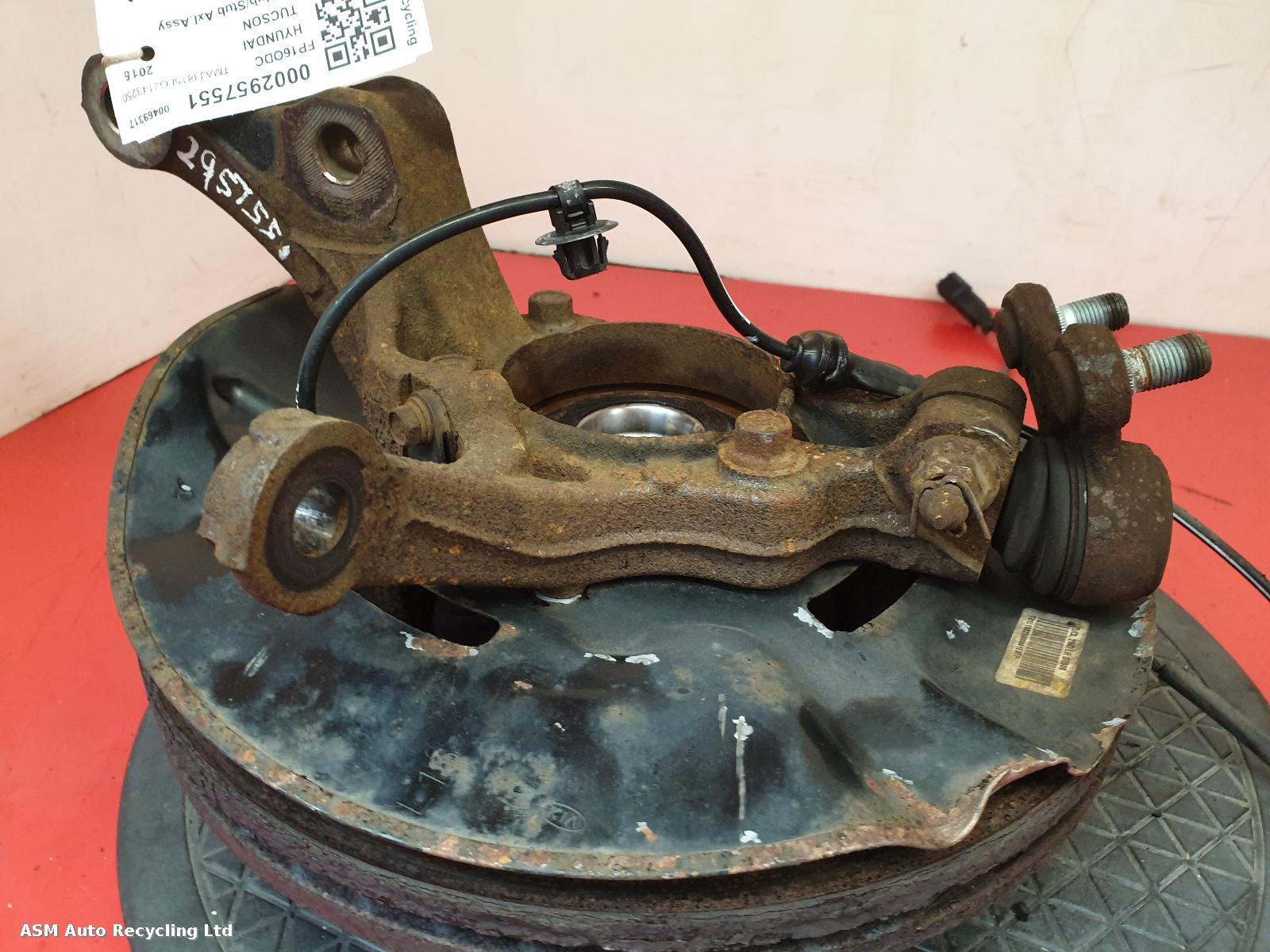 View Auto part LF Hub/Stub Axle Assembly Hyundai Tucson 2016