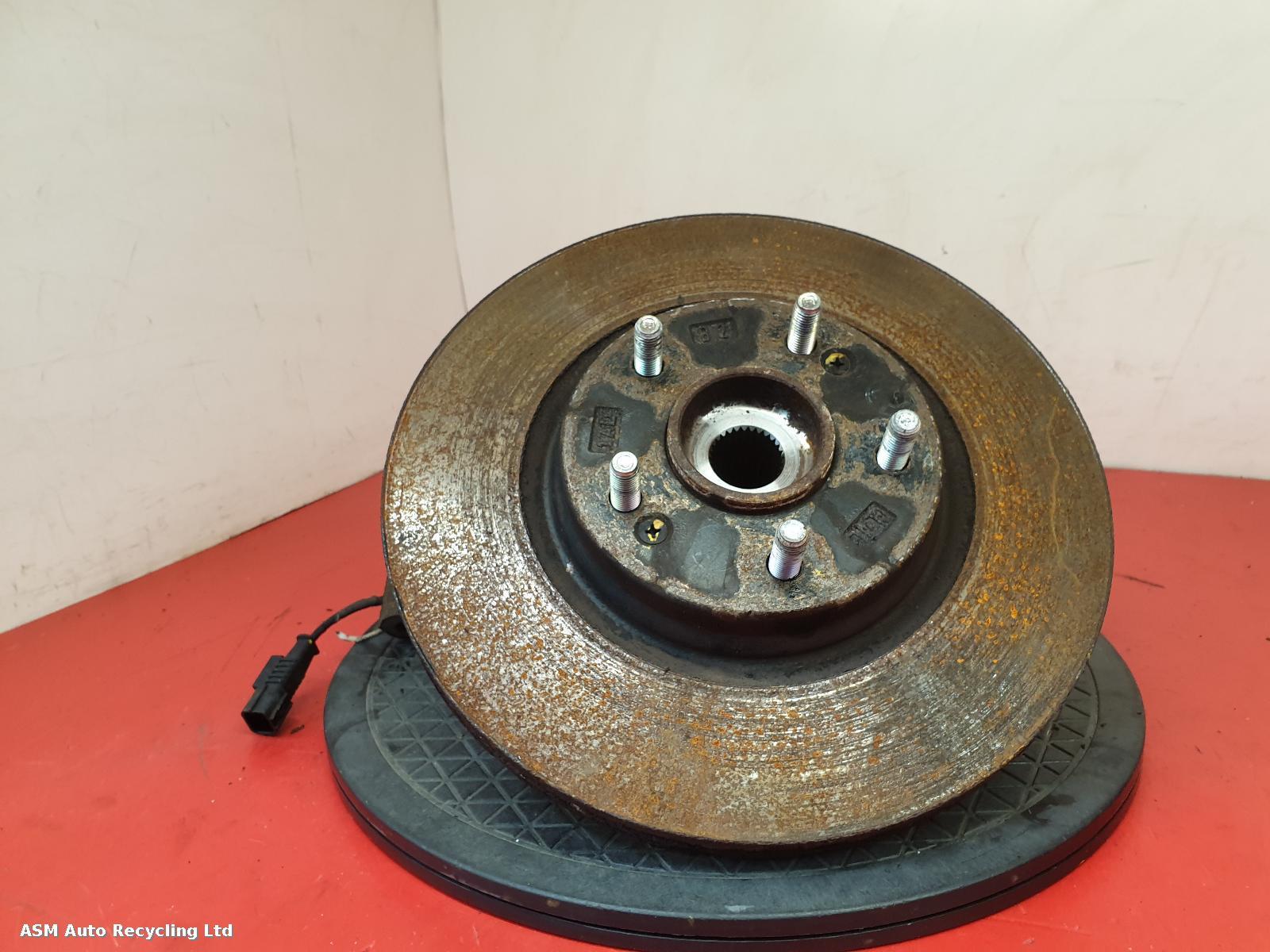 View Auto part LF Hub/Stub Axle Assembly Hyundai Tucson 2016
