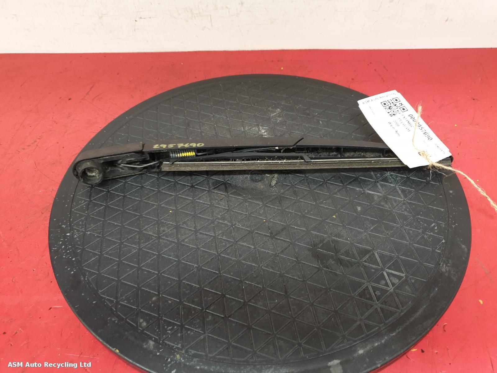 View Auto part Wiper Arm Peugeot 2008 2014