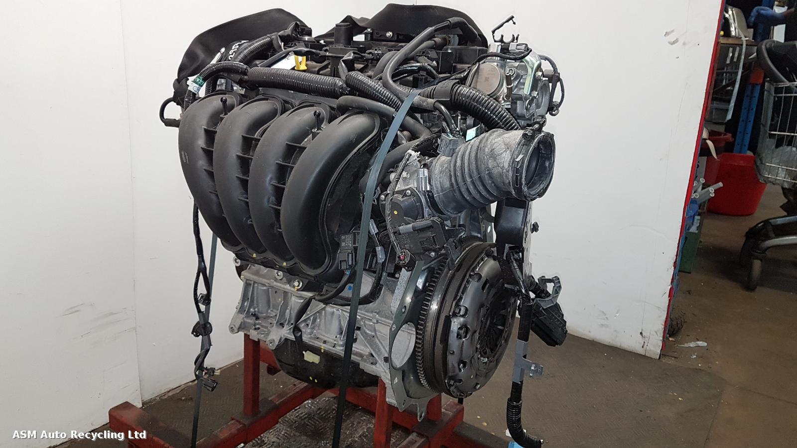 View Auto part Engine Mazda 3  2021