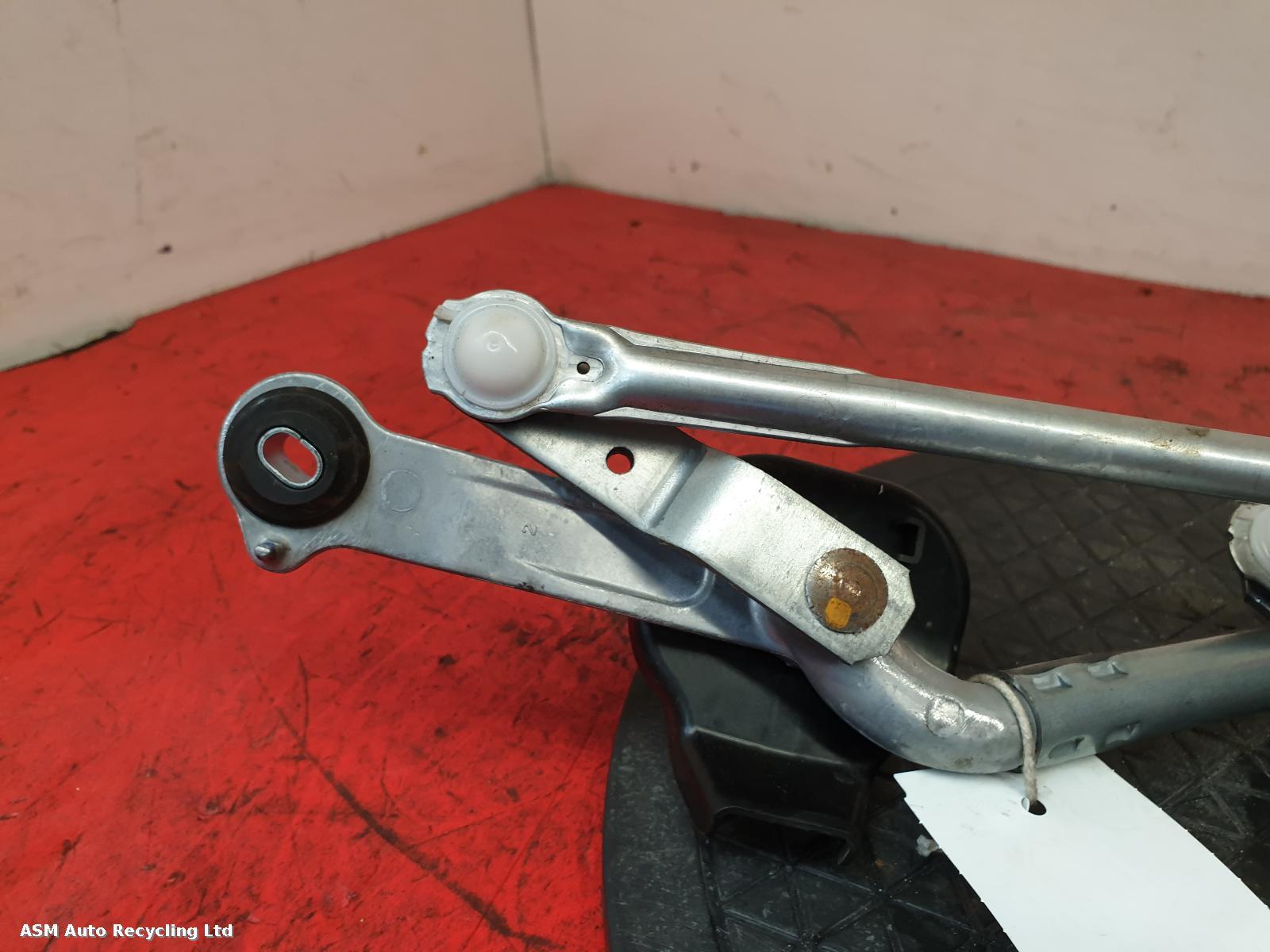 View Auto part Wiper Linkage Mazda 3  2021