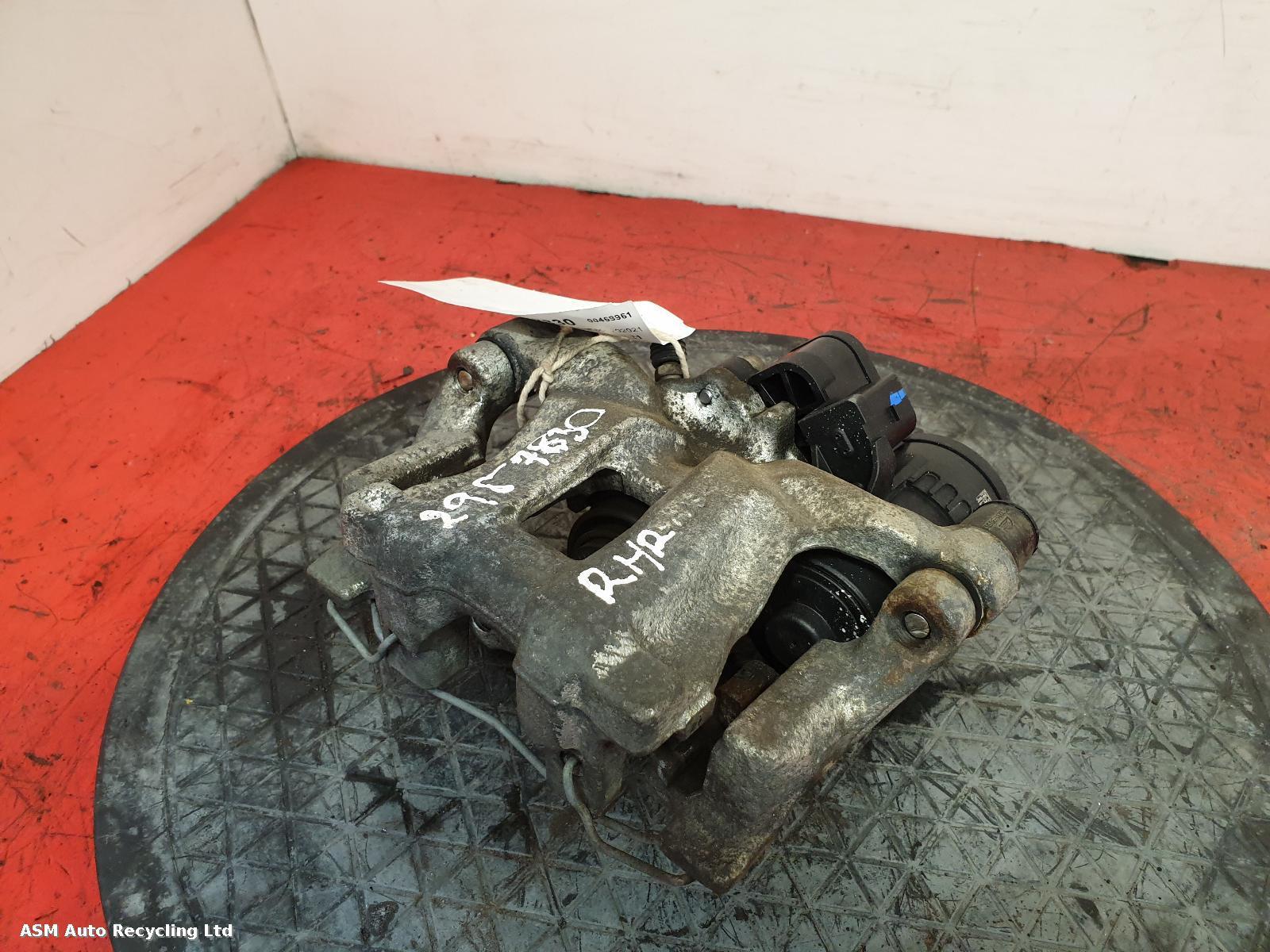 View Auto part Caliper Mazda 3  2021