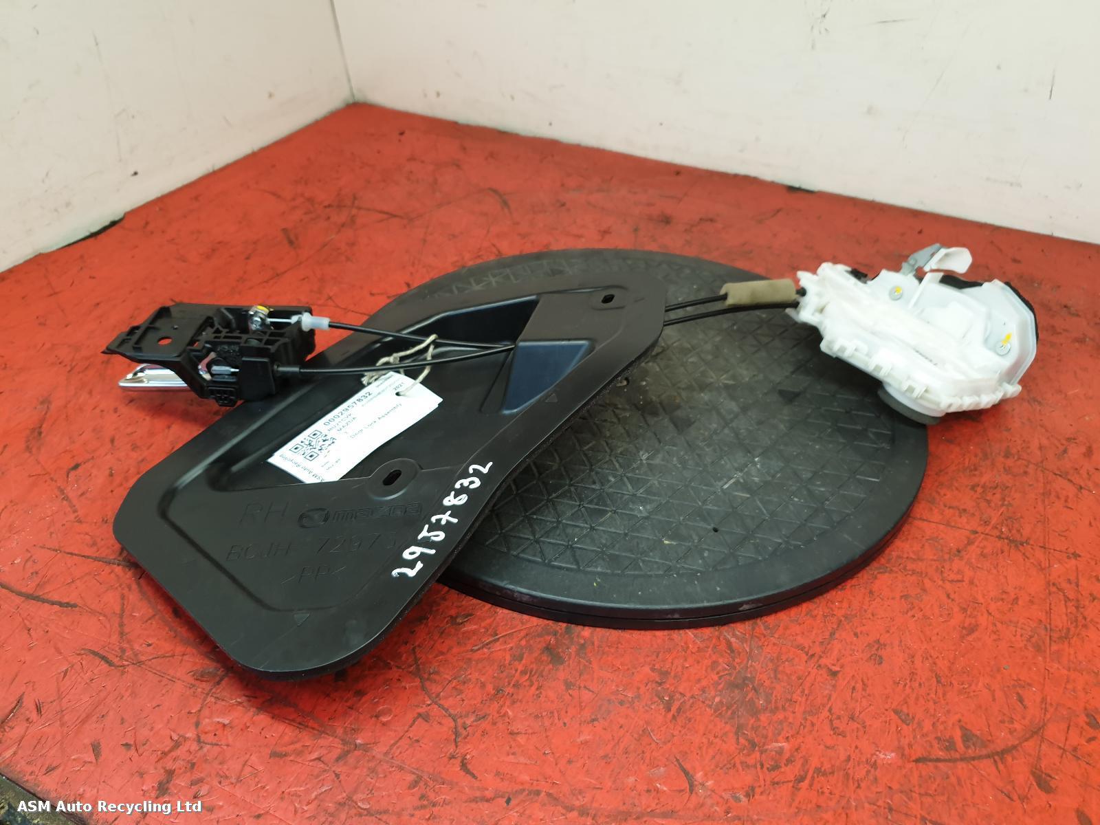 View Auto part Door Lock Assembly Mazda 3  2021
