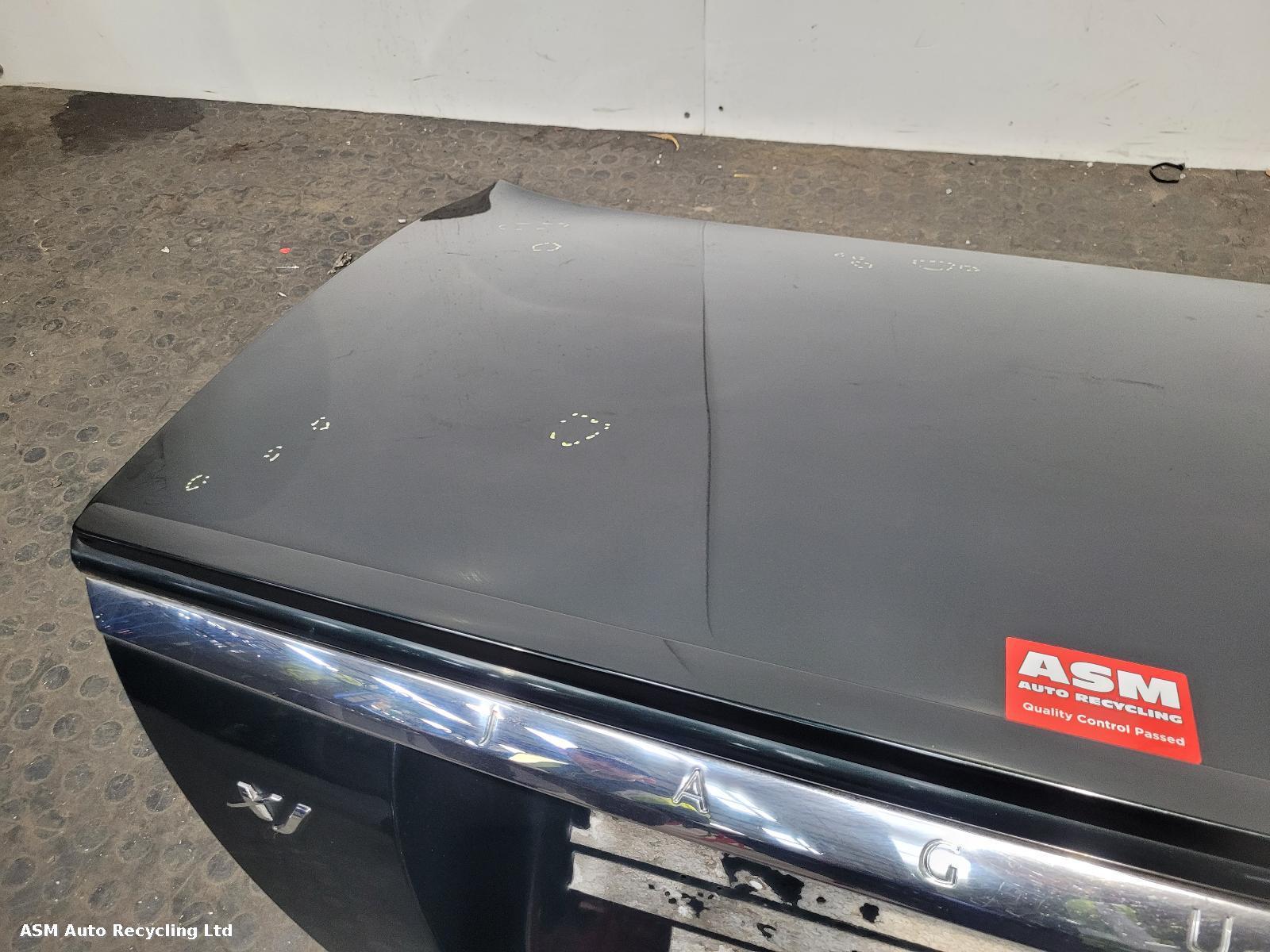 View Auto part Bootlid/Tailgate Jaguar Xj 2009