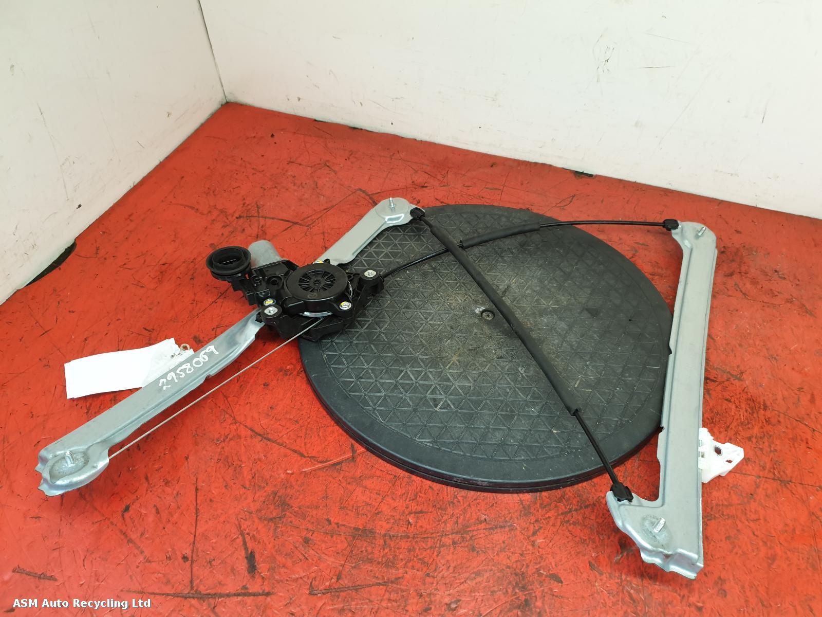 View Auto part RF Window Regulator Mazda 3  2021