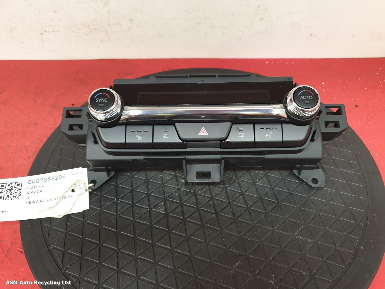 View Auto part Heater/AC Controller Mazda 3  2021