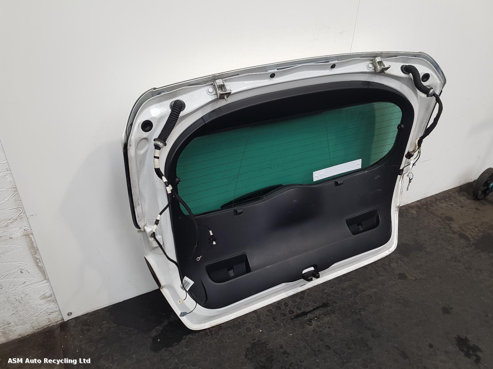 View Auto part Bootlid/Tailgate Citroen Ds4 2012