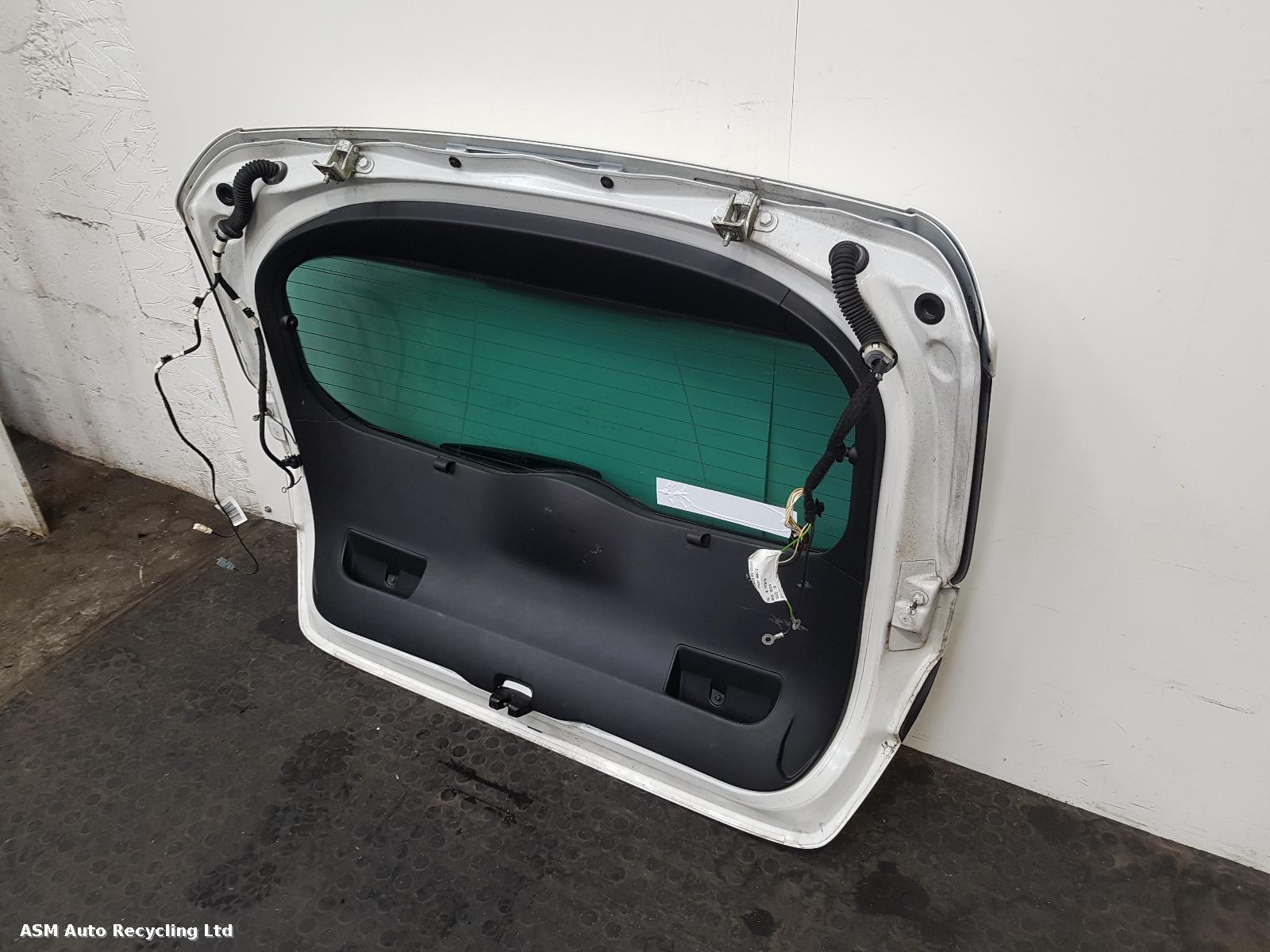 View Auto part Bootlid/Tailgate Citroen Ds4 2012
