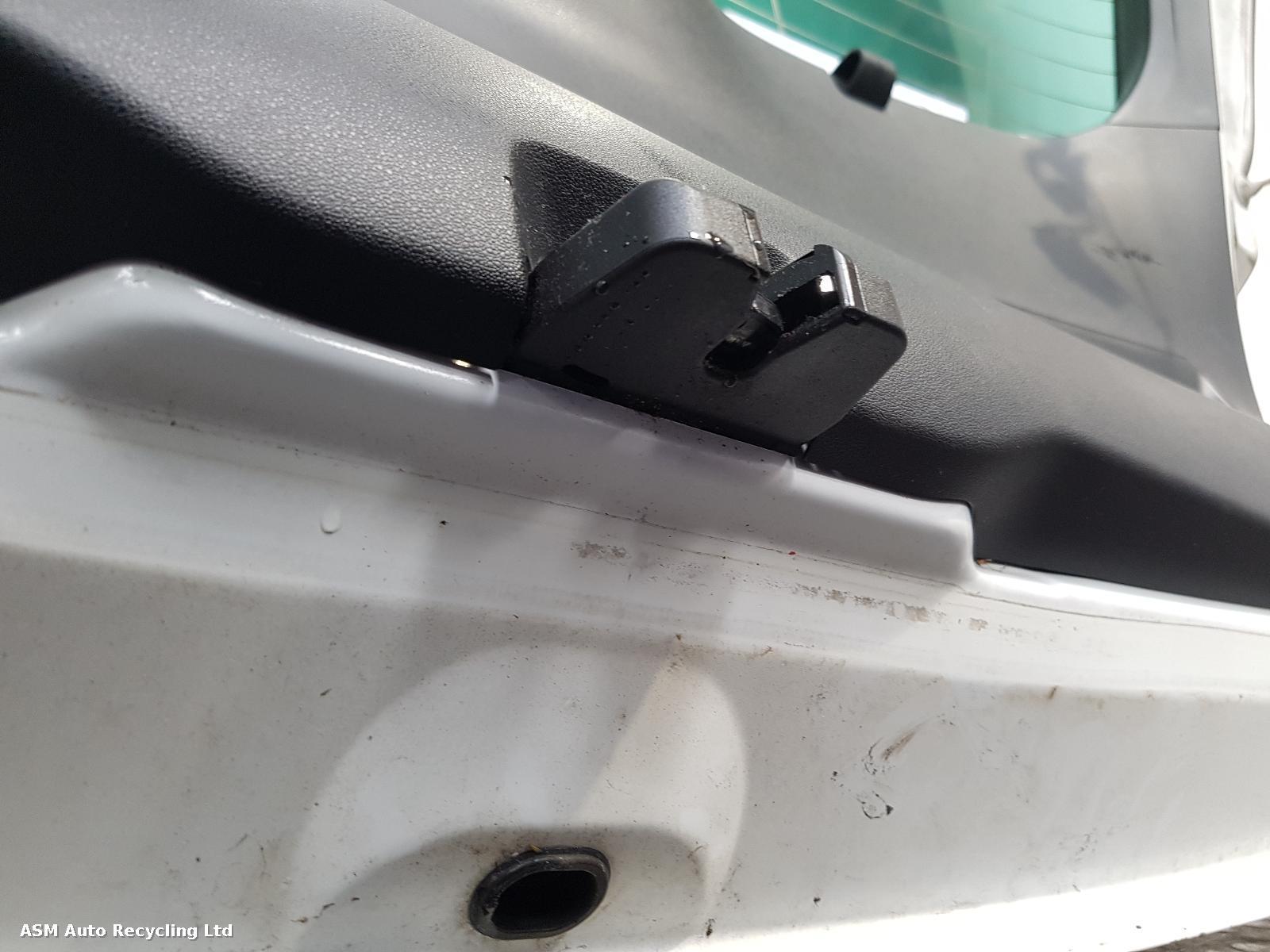 View Auto part Bootlid/Tailgate Citroen Ds4 2012