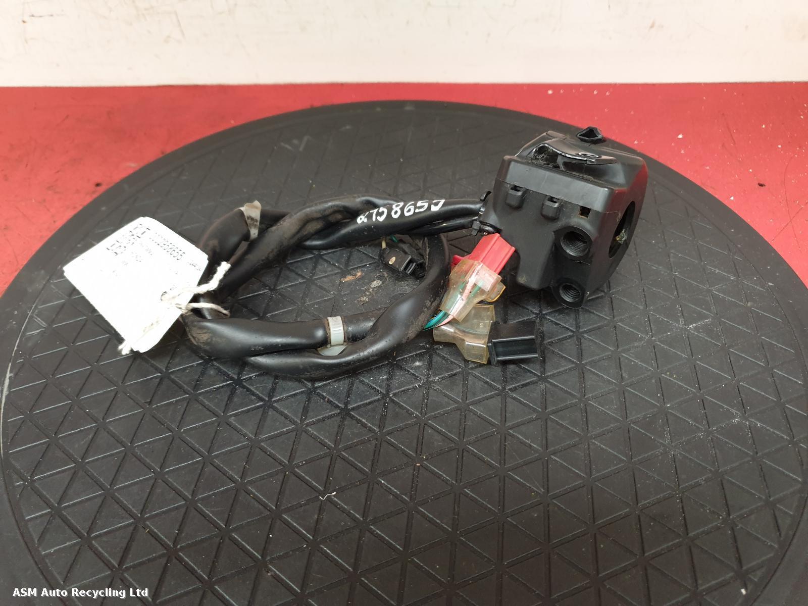 View Auto part RH Switch Gear Honda Ww 2017