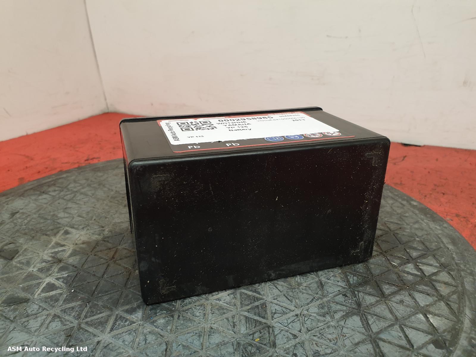 View Auto part Battery Yamaha Yp 125 2013