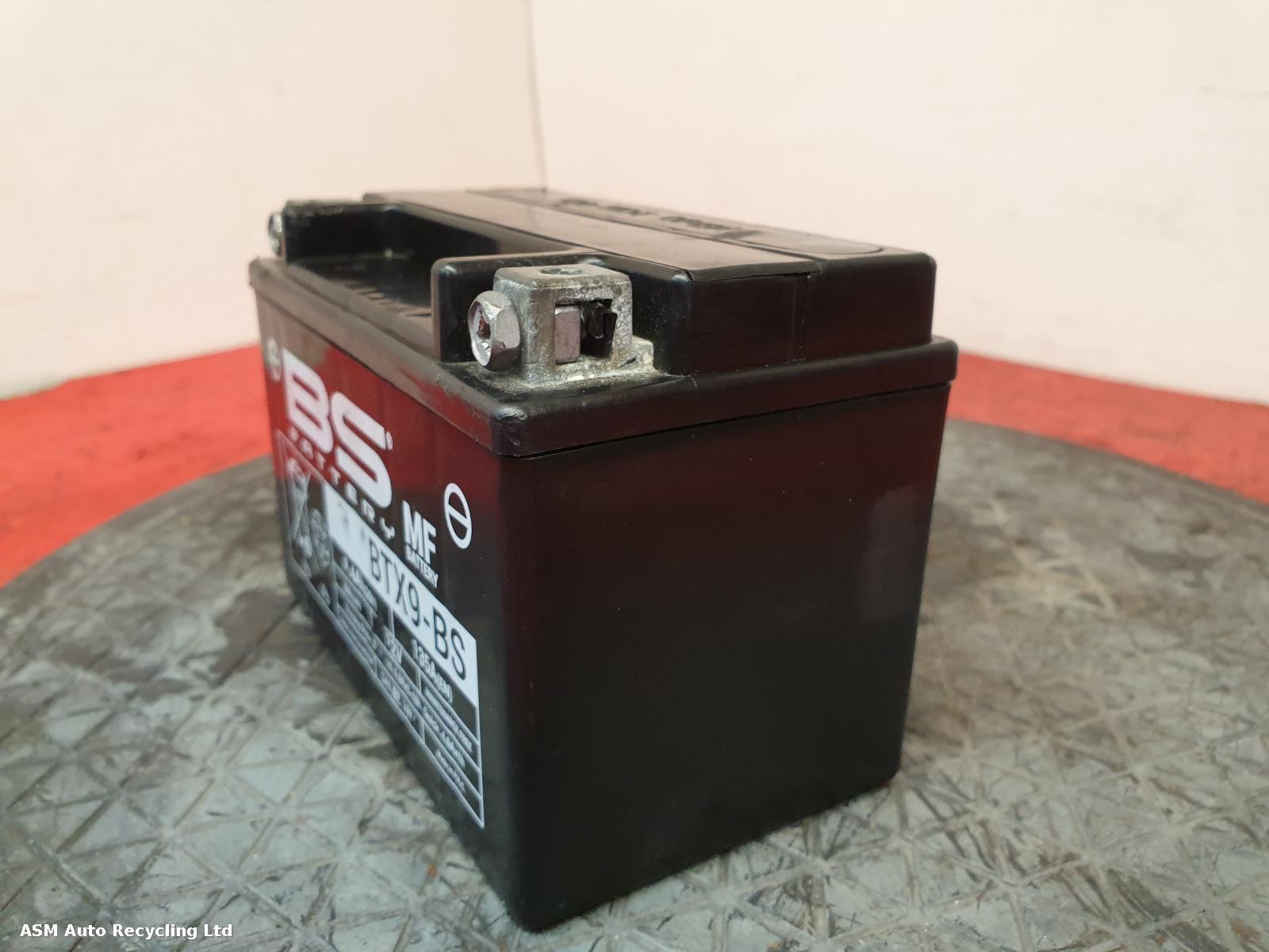 View Auto part Battery Yamaha Yp 125 2013