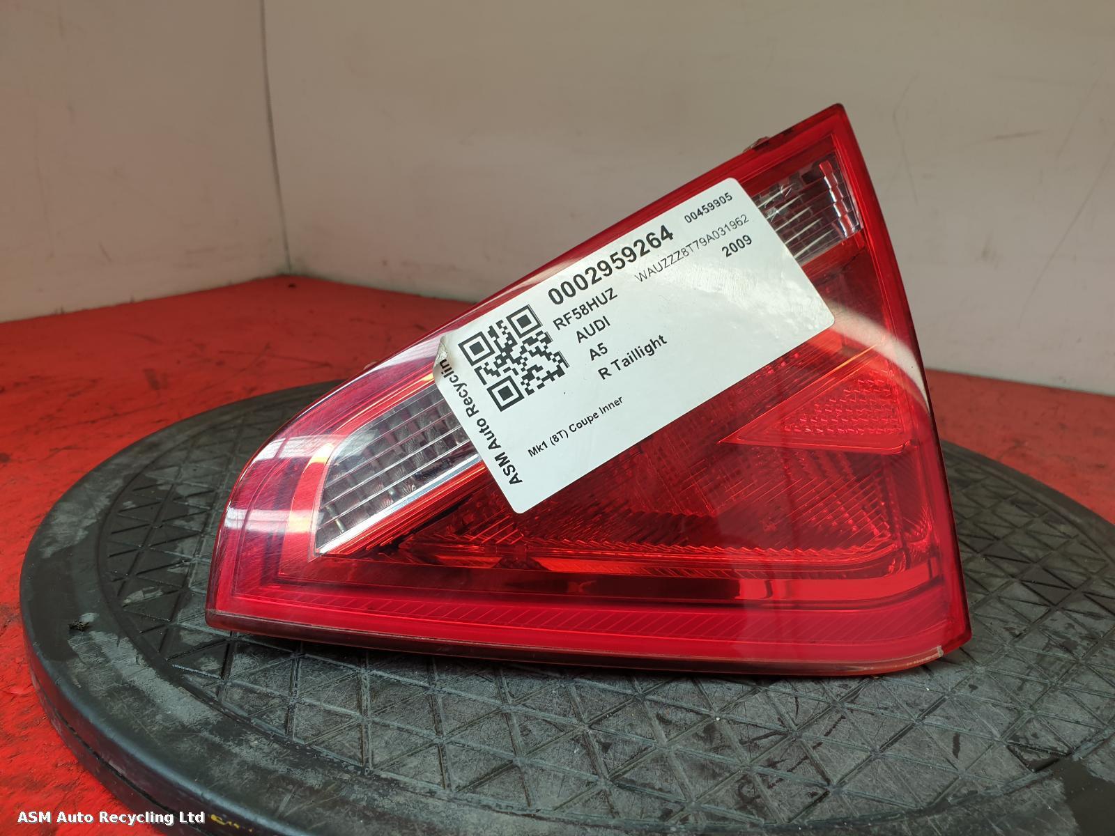 View Auto part R Taillight Audi A5 2009