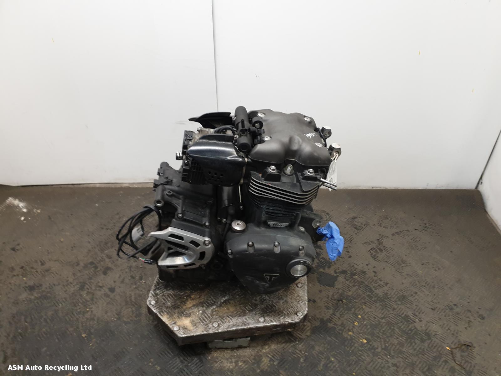 View Auto part Engine Triumph Scrambler 2020