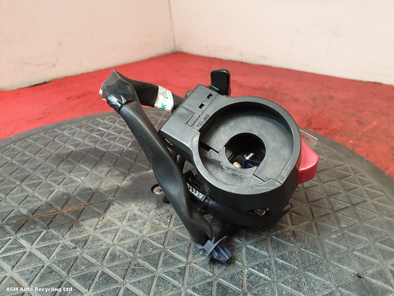 View Auto part RH Switch Gear Honda Cb 650 Fa 2016