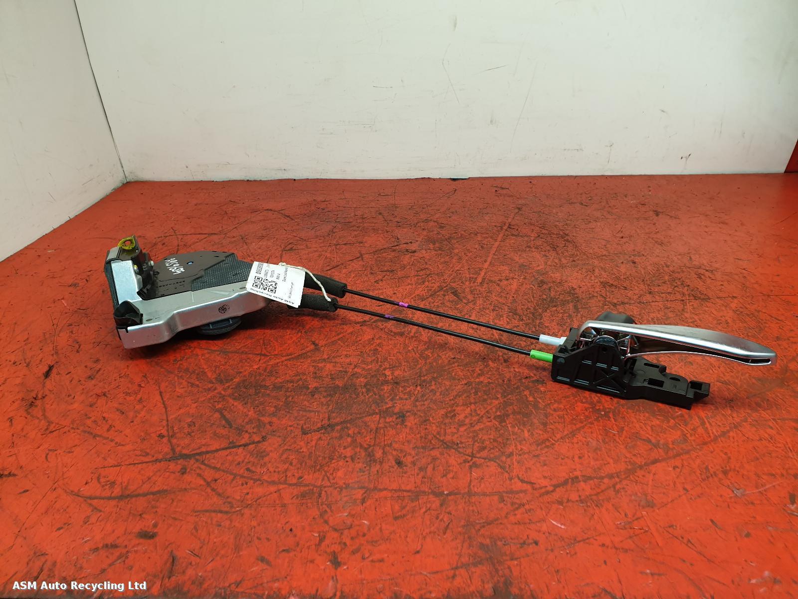 View Auto part Door Lock Assembly Toyota Rav 4 2020