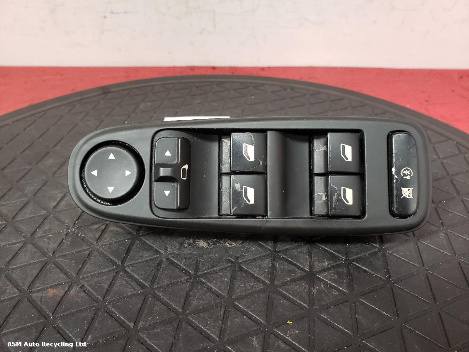 View Auto part Elect. Window Switch Citroen C4 Picasso 2013