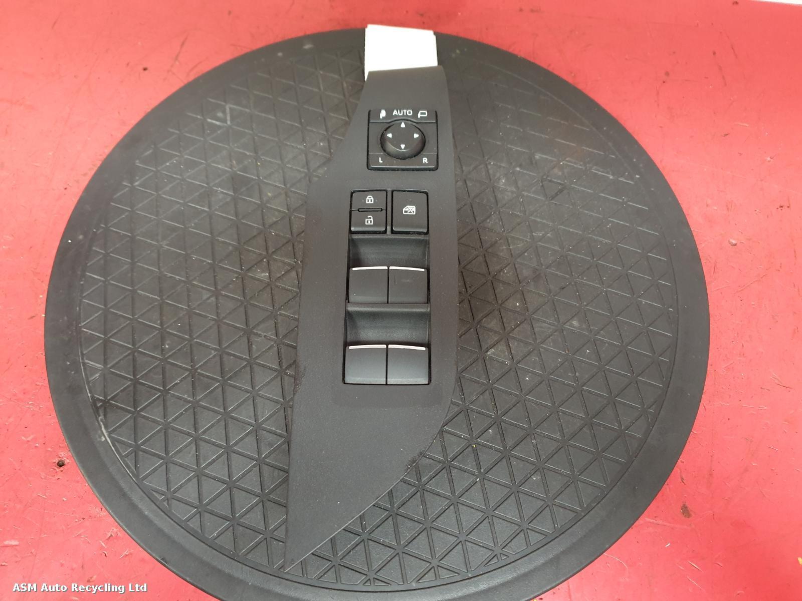 View Auto part Elect. Window Switch Toyota Rav 4 2020