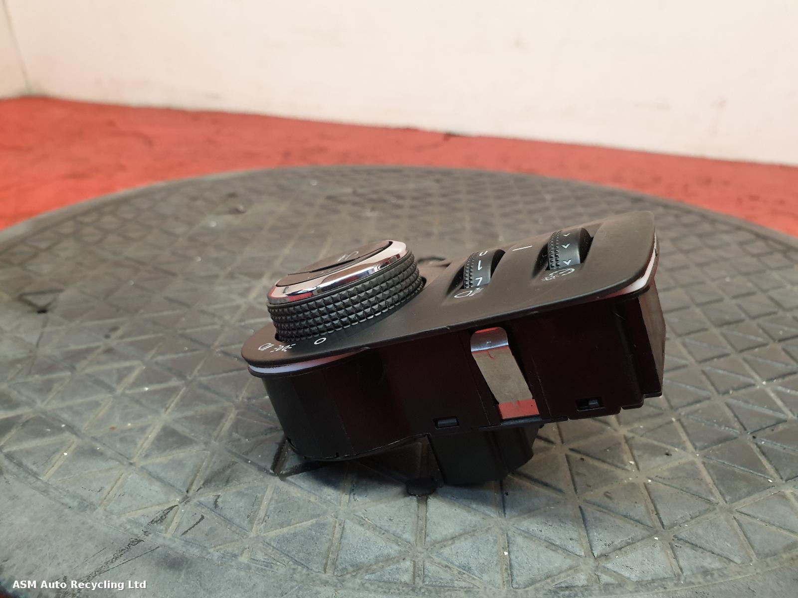 View Auto part Headlight Switch Vauxhall Corsa 2010