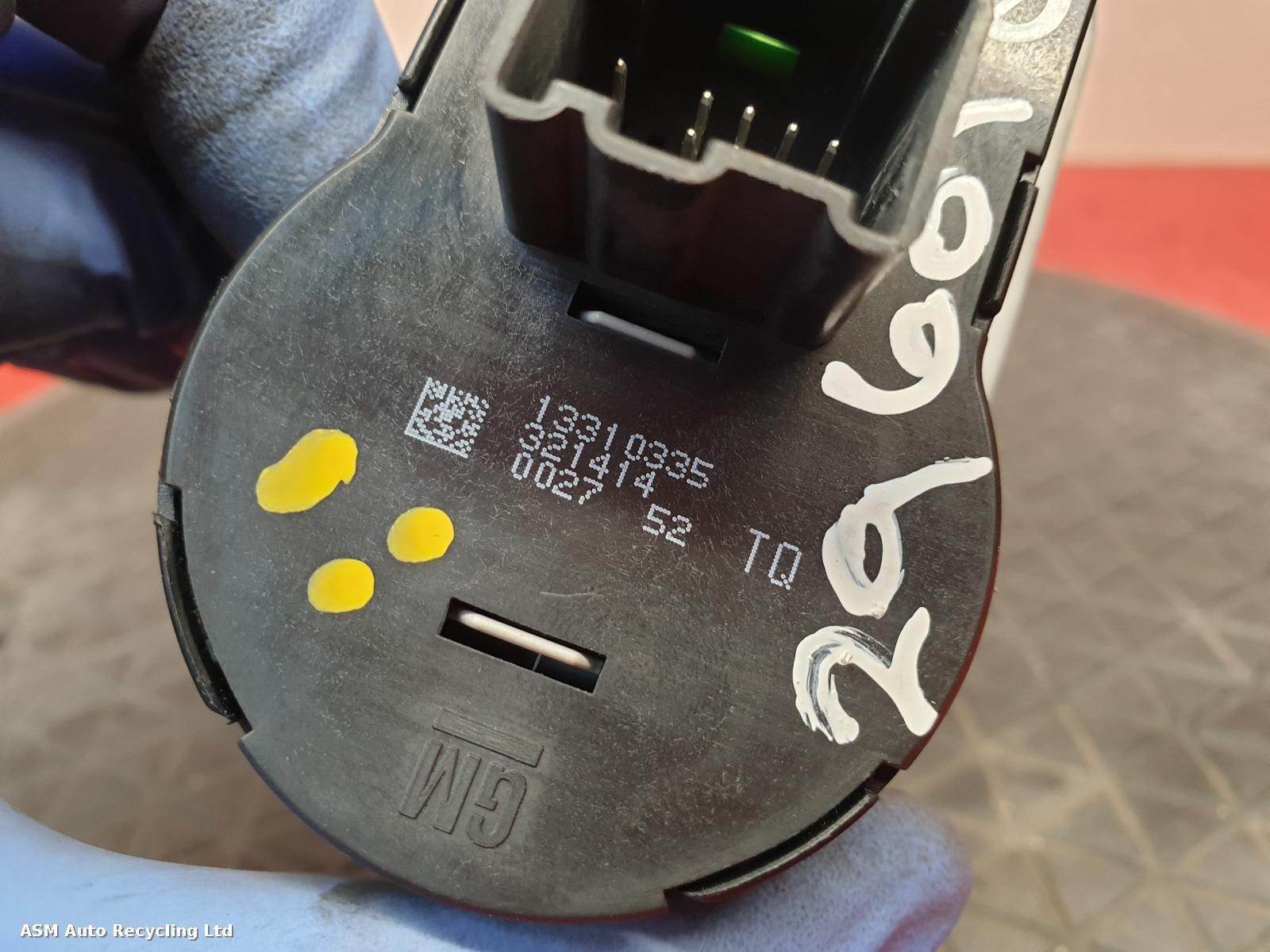 View Auto part Headlight Switch Vauxhall Corsa 2010