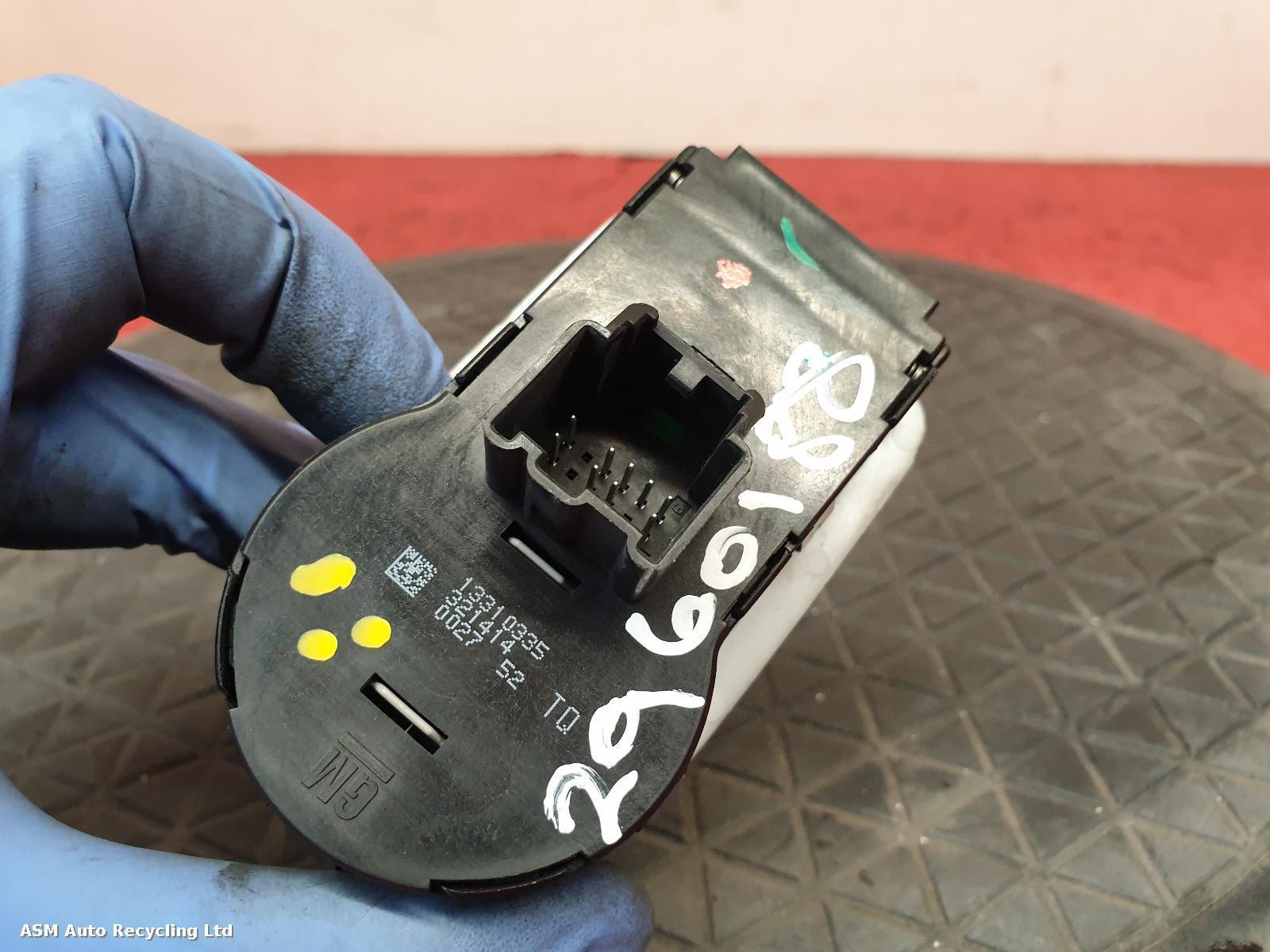 View Auto part Headlight Switch Vauxhall Corsa 2010