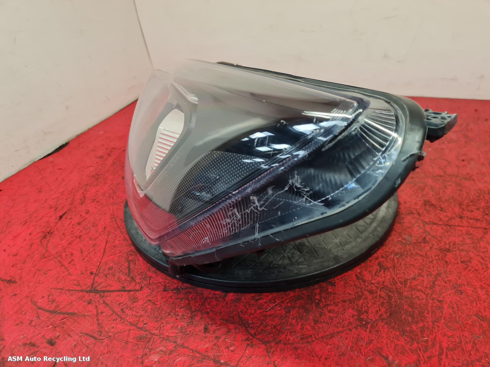 View Auto part L Headlamp Ford Focus 2019