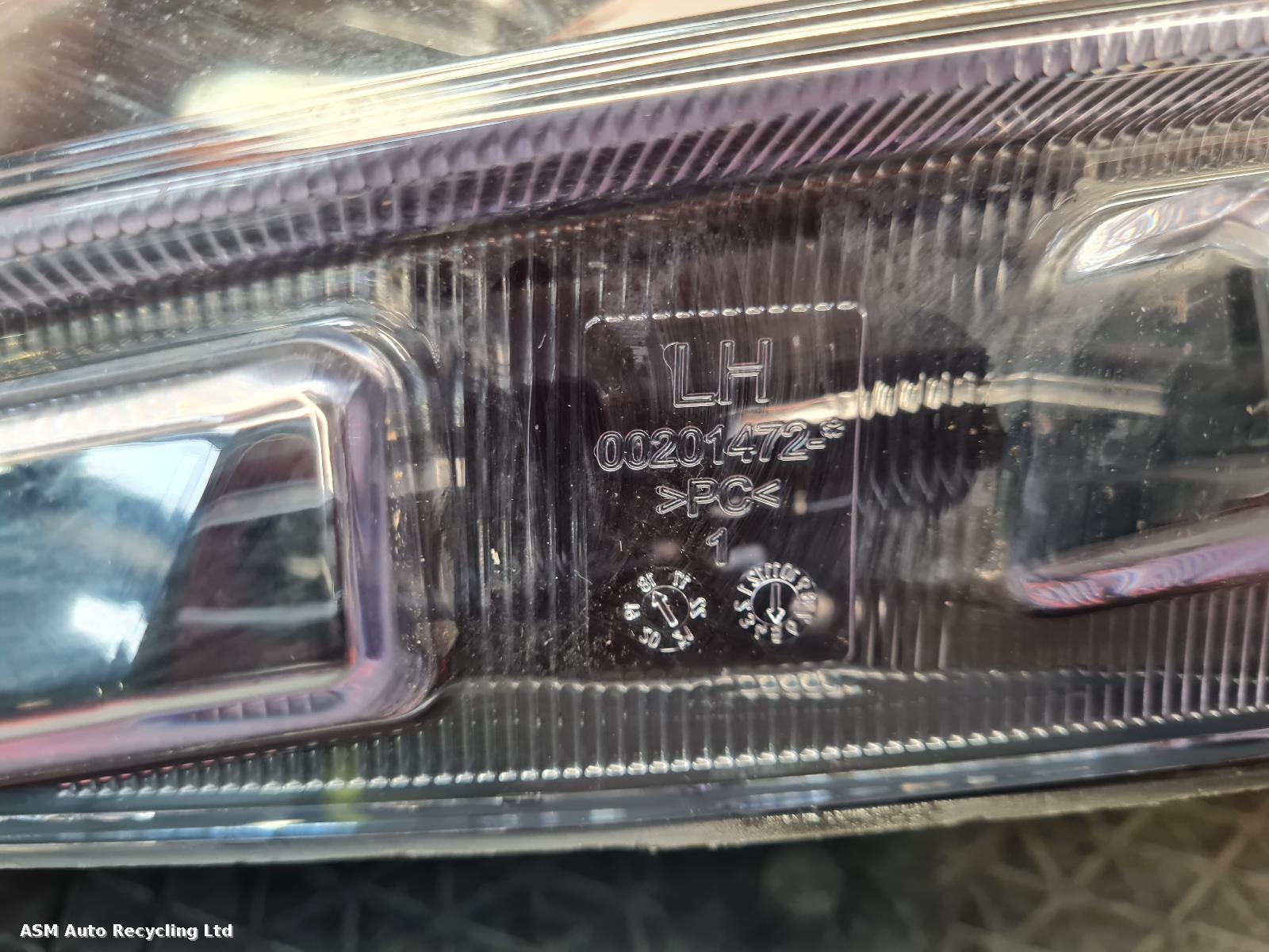 View Auto part L Headlamp Ford Focus 2019