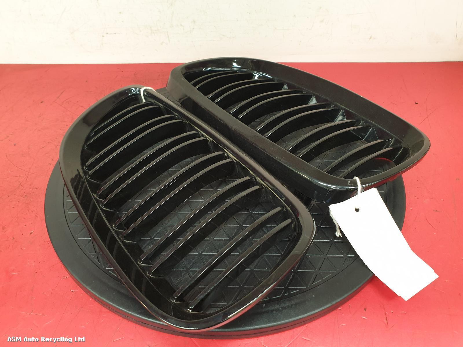 View Auto part Grille Bmw 3 Series 2007
