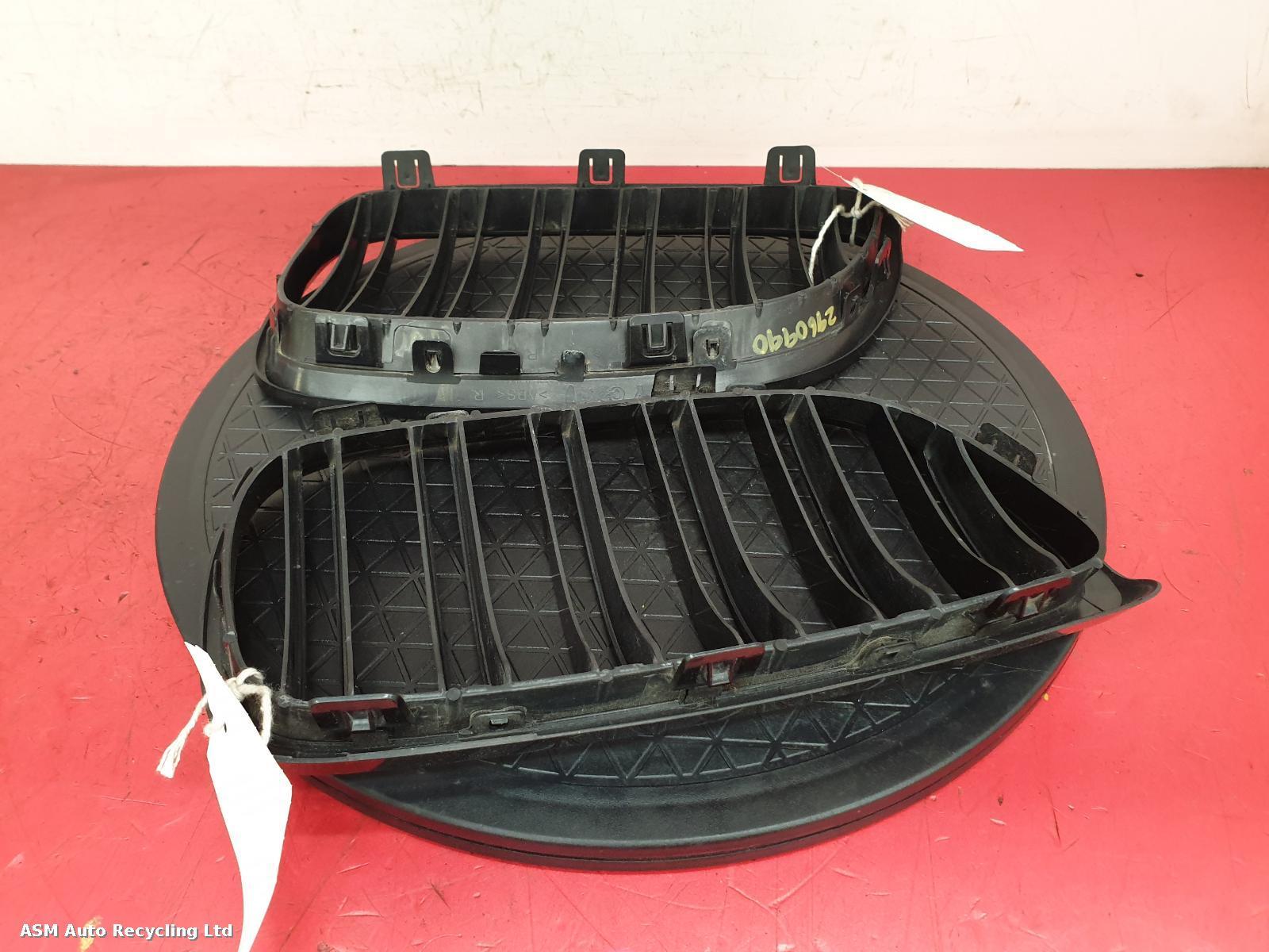 View Auto part Grille Bmw 3 Series 2007