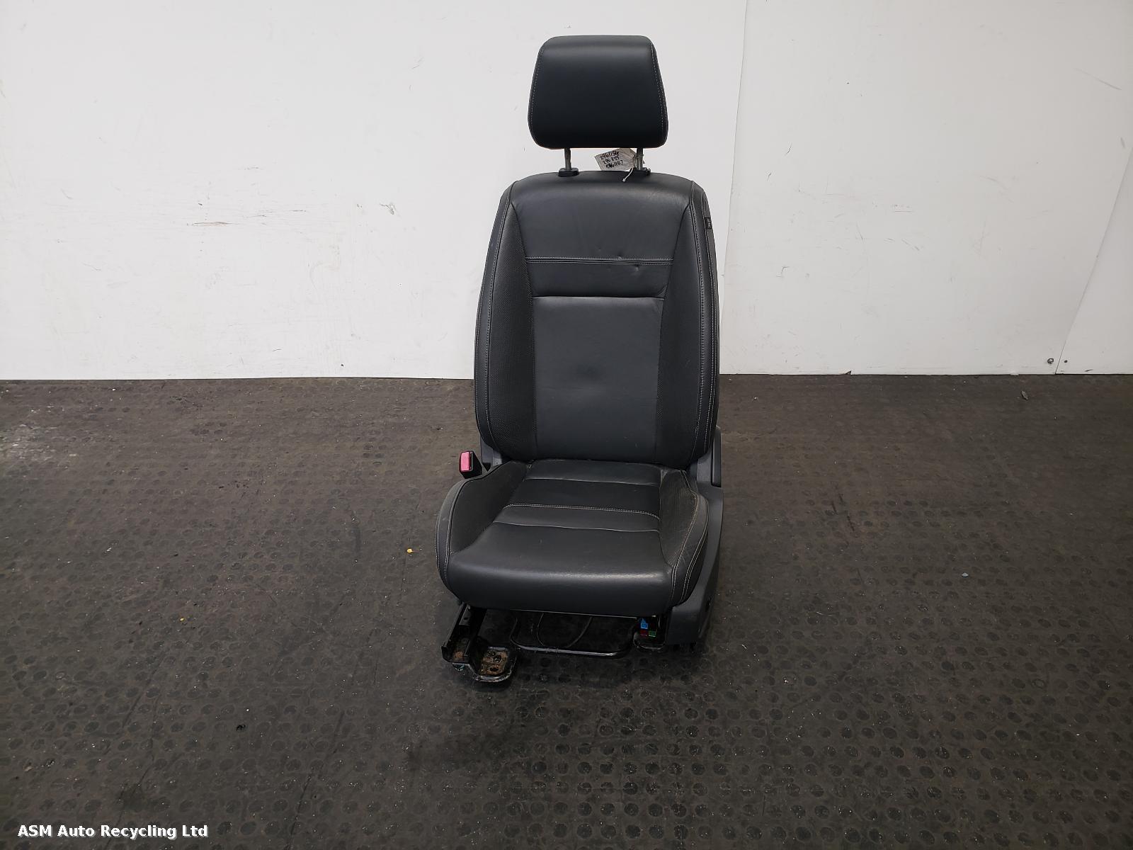 View Auto part Front Seat Ford Ranger 2014