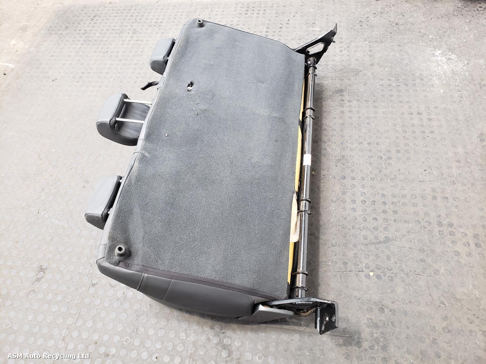 View Auto part 2nd Seat (Rear Seat) Ford Ranger 2014