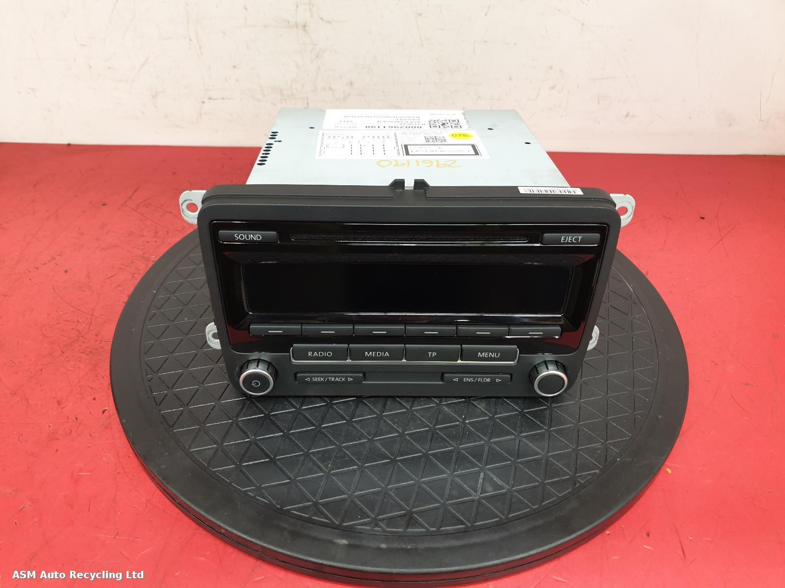 View Auto part A/V Equipment Volkswagen Passat 2013