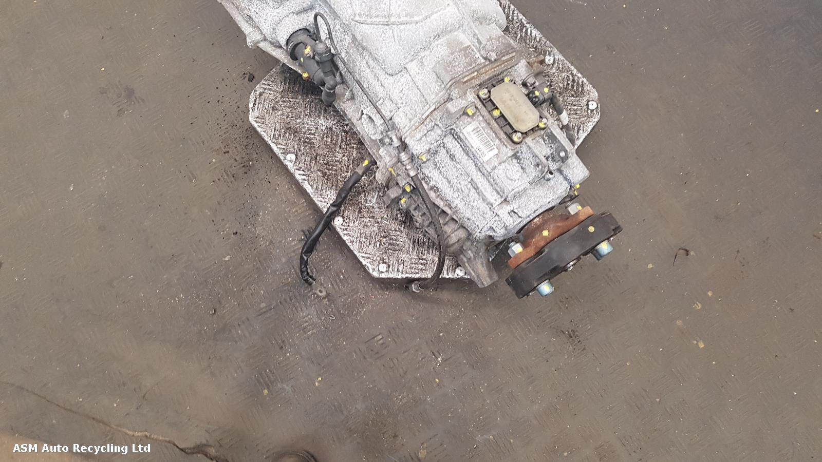 View Auto part Gearbox Mercedes E Class 2012