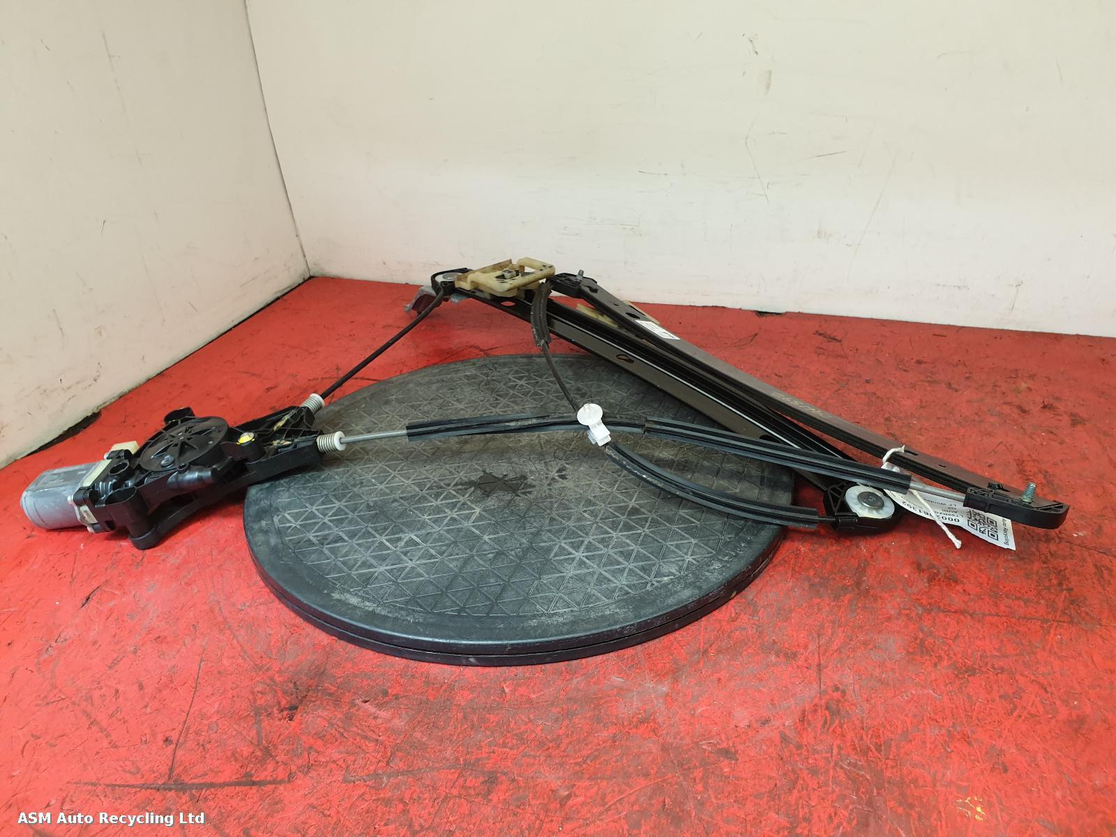 View Auto part LF Window Regulator Audi Q3 2019