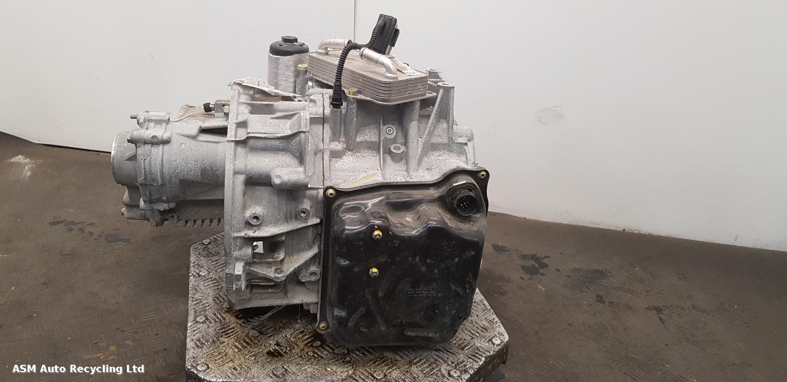 View Auto part Gearbox Audi Q3 2019