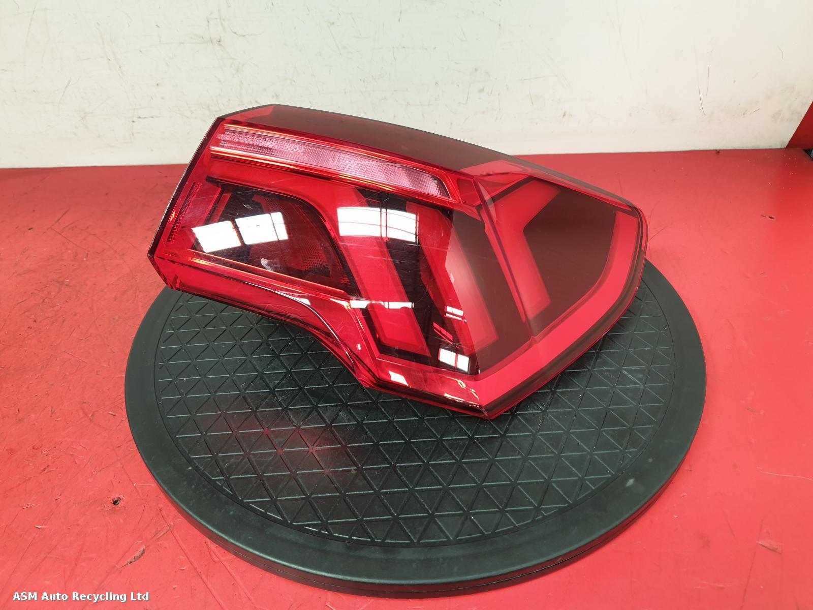 View Auto part R Taillight Audi Q3 2019