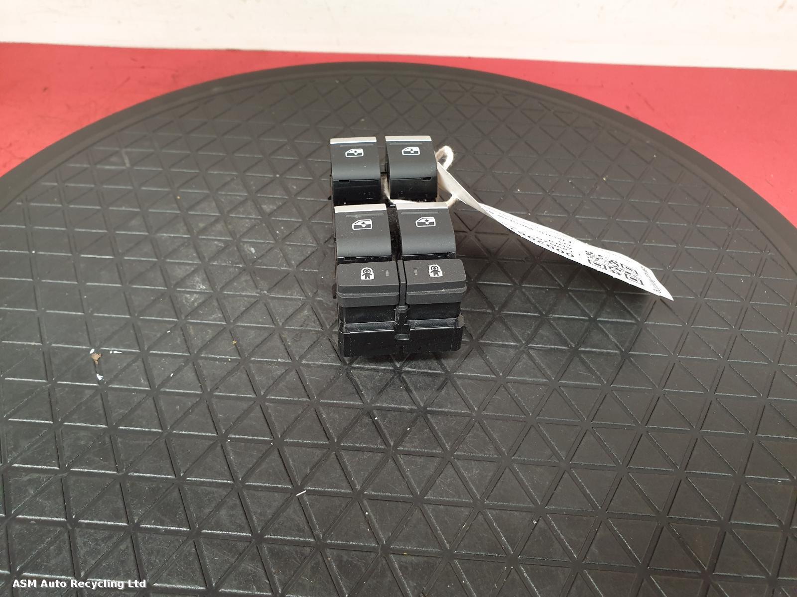 View Auto part Elect. Window Switch Audi Q3 2019
