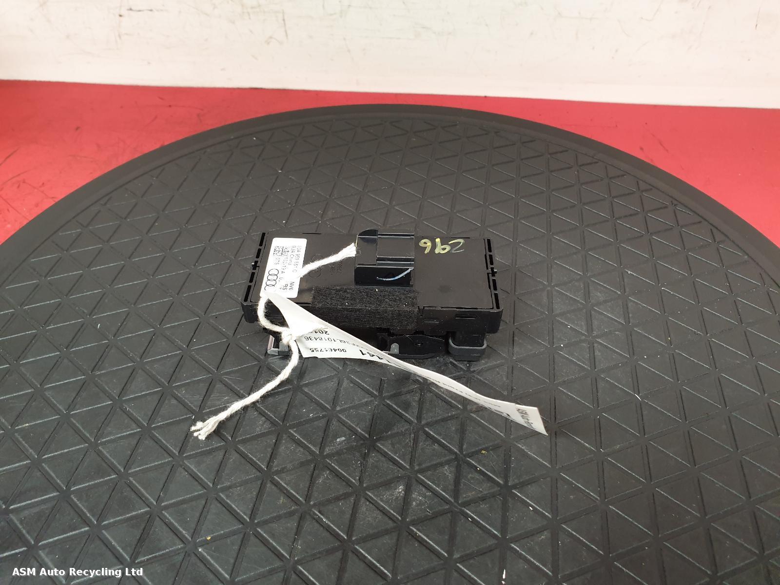 View Auto part Elect. Window Switch Audi Q3 2019
