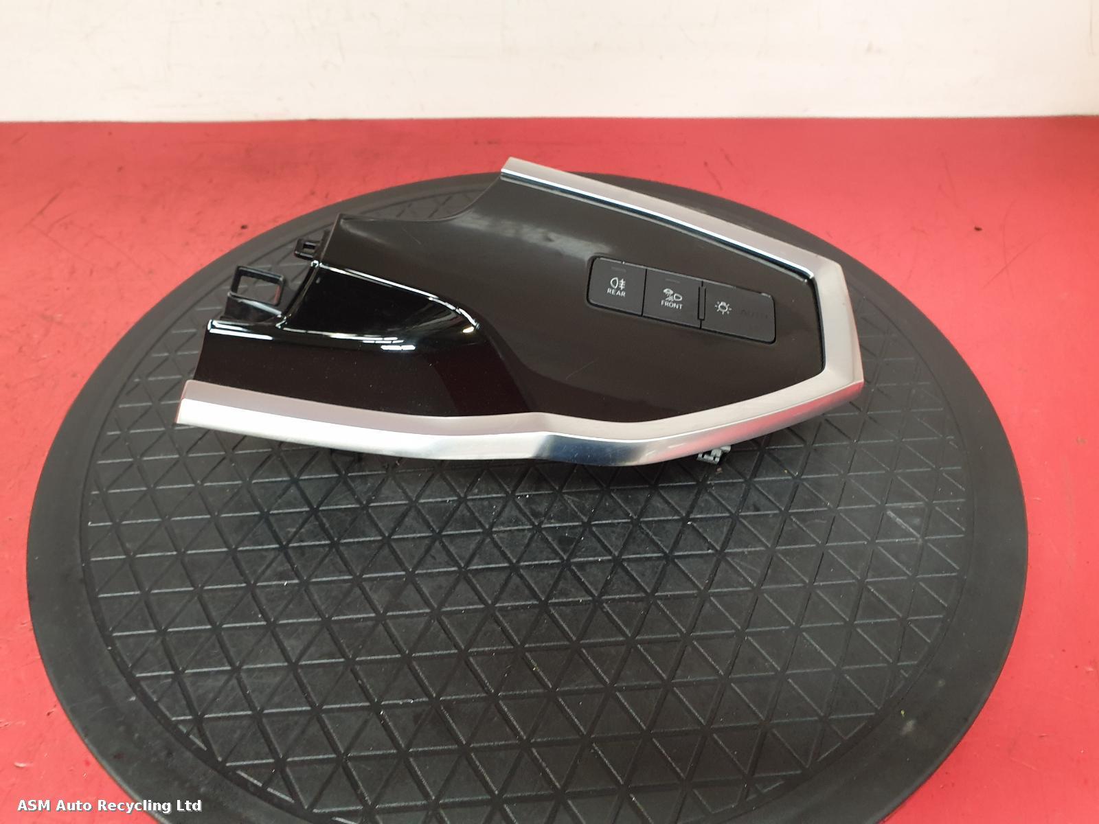 View Auto part Headlight Switch Audi Q3 2019