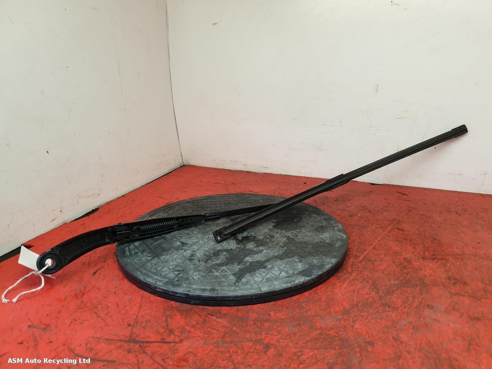 View Auto part Wiper Arm Audi Q3 2019